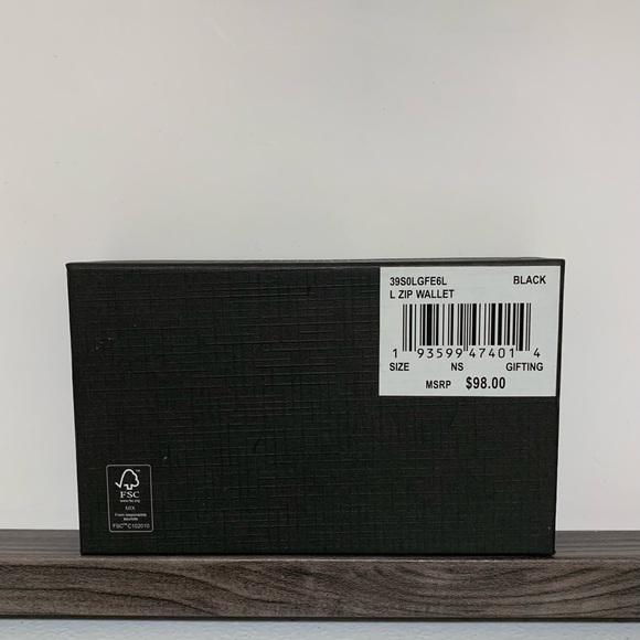 Michael Kors Leather Long Zip Mini Wallet-NWT - Picture 4 of 4